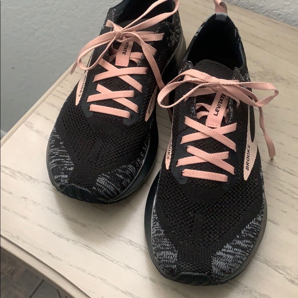 Ladie’s Brooks training/running sneaker $60